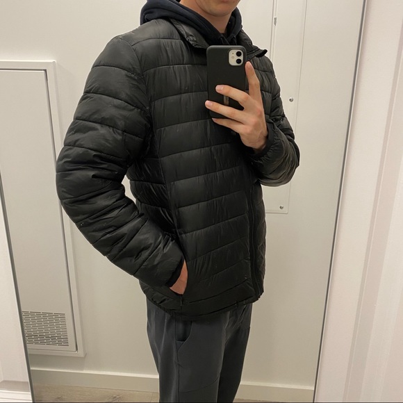 Black puffer jacket - Picture 2 of 4